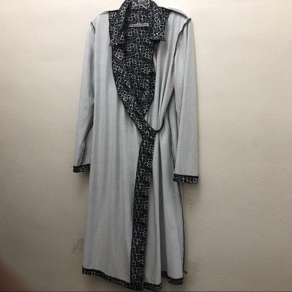 Crossing Pointe W Size 12MS Black/White/Gray Geometric Long Sleeve Wrap Dress - Picture 12 of 13